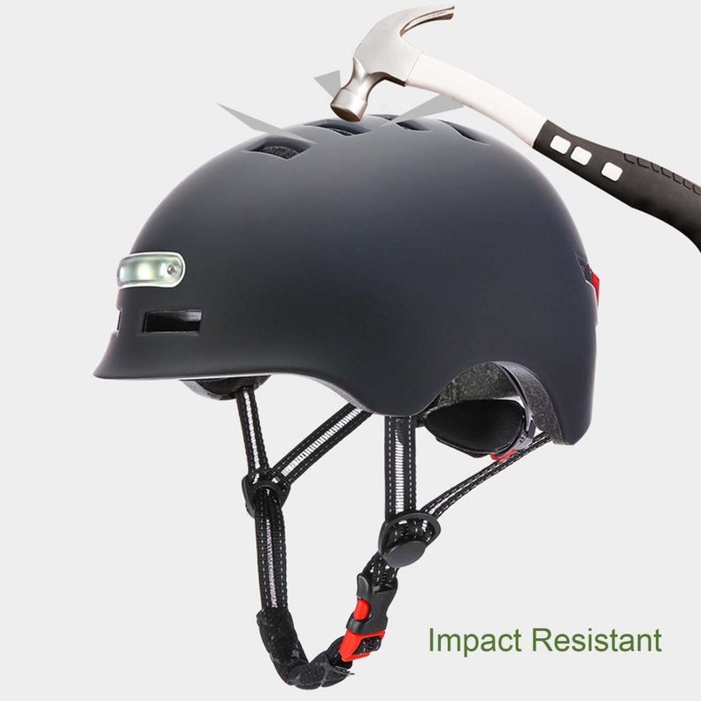 Casco Con Luz Para SCOOTER,BICICLETA Color Negro-1