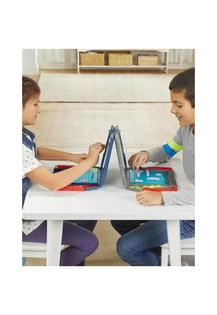 Juego de mesa Hasbro batalla naval classic con accesorios 3+ negro-3
