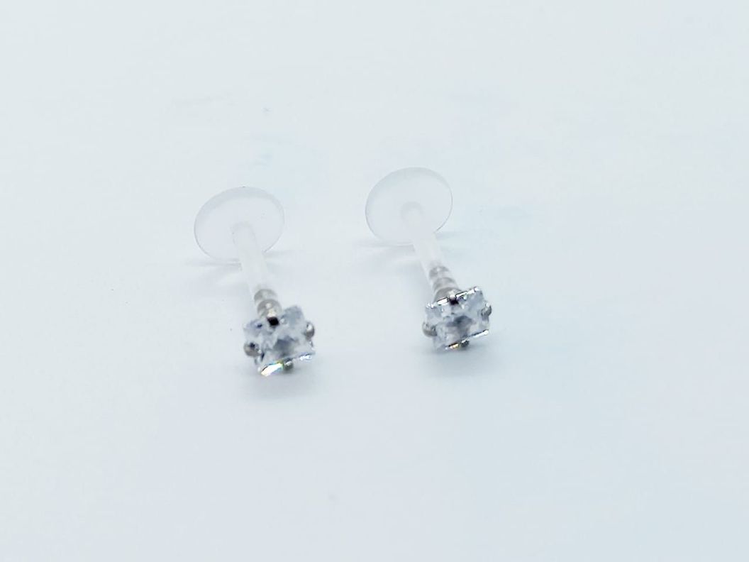 Piercing labret monroe cuadrado cartílago nariz boca oreja-2