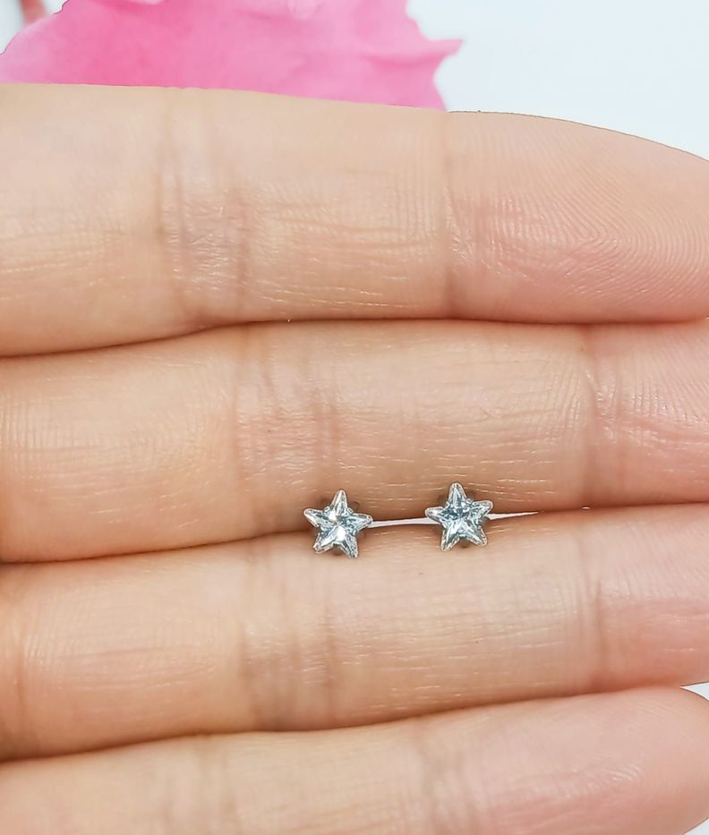 Aros Punto de Luz Acero Inoxidable Blanco Zirconio Estrella 5mm-7