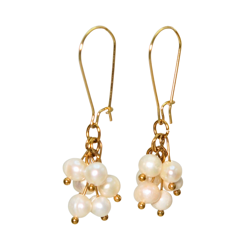 Aros largos ramillete Marella perlas de rio chapada en oro 18k Riviere Blanco