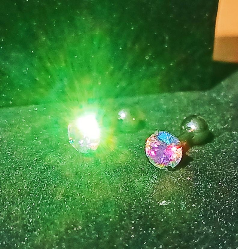 Aros de seguridad Punto de Luz circular Hipoalergénicos zirconio tornasol 5mm-5