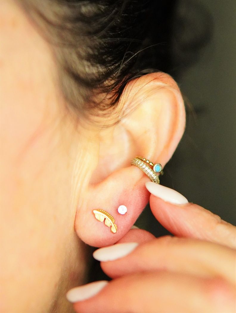 Piercing Labret Titanio Astm F136 G23 Hoja Chapada En Oro-2