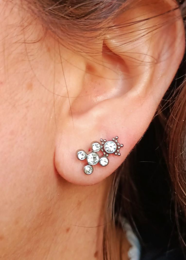 Piercing Punto Luz Tragus Conch Labret Modelo Dron Hipoalergénico Unidad-6