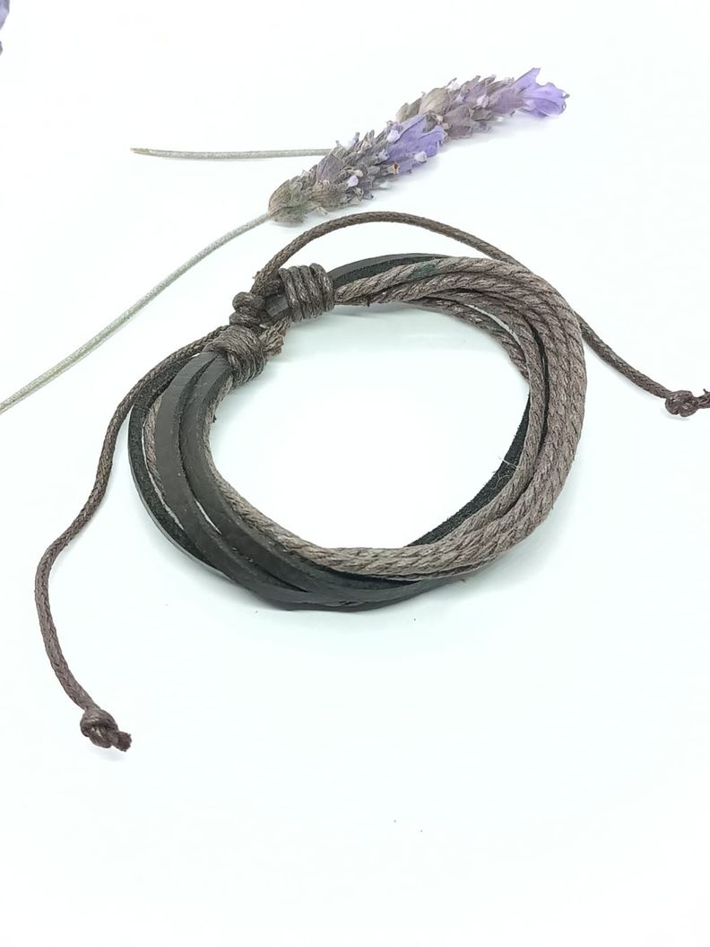 Pulsera De Cuero Y Cuerda Trenzada  Marron Ajustable-3