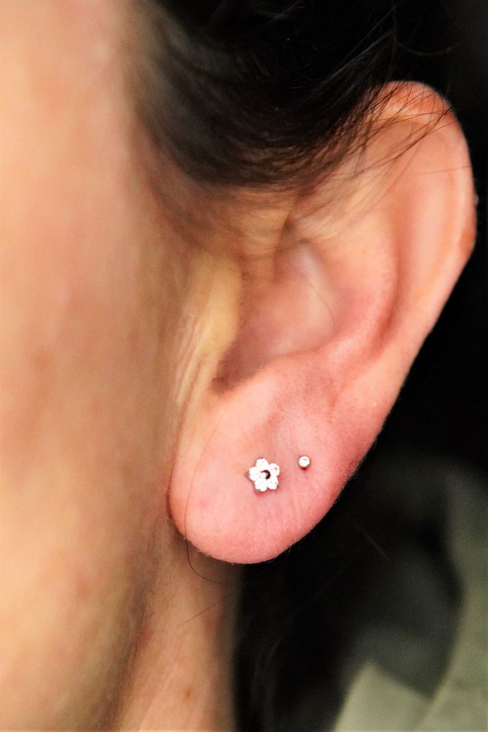 Piercing punto de luz facial oreja boca titanio ASTM F136 G23 dorado-6