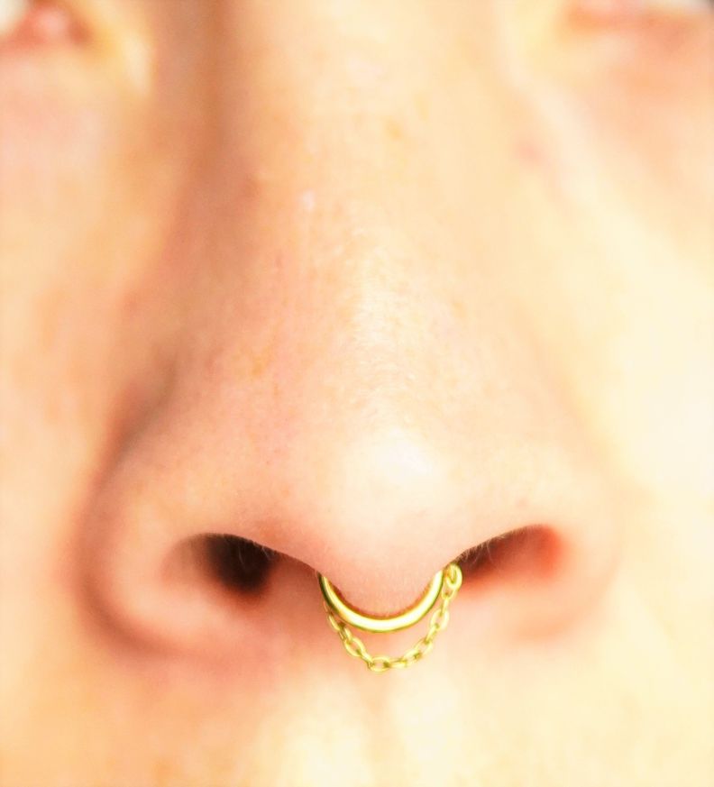 Piercing Septum 16g Astm F136 Titanio Chapado Oro-1
