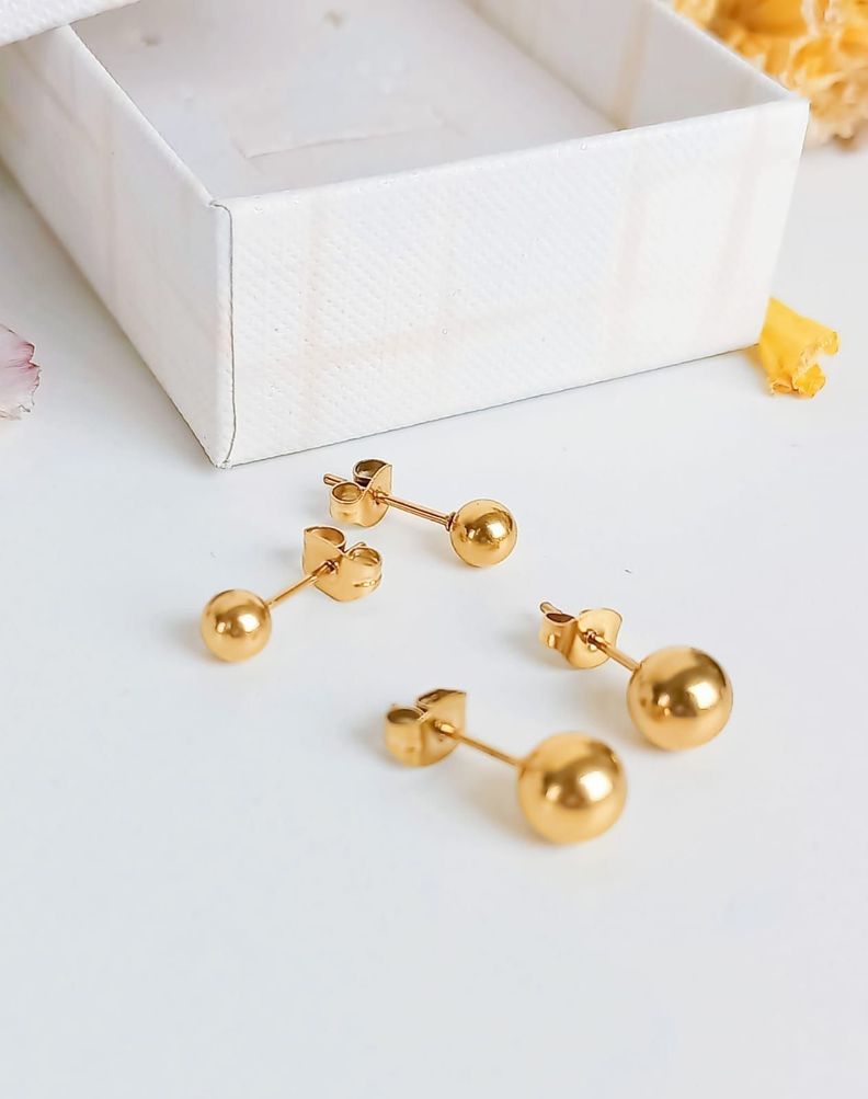 Pack De Aros Piercing Esferas 5mm + 7mm Chapadas En Oro 18k-3