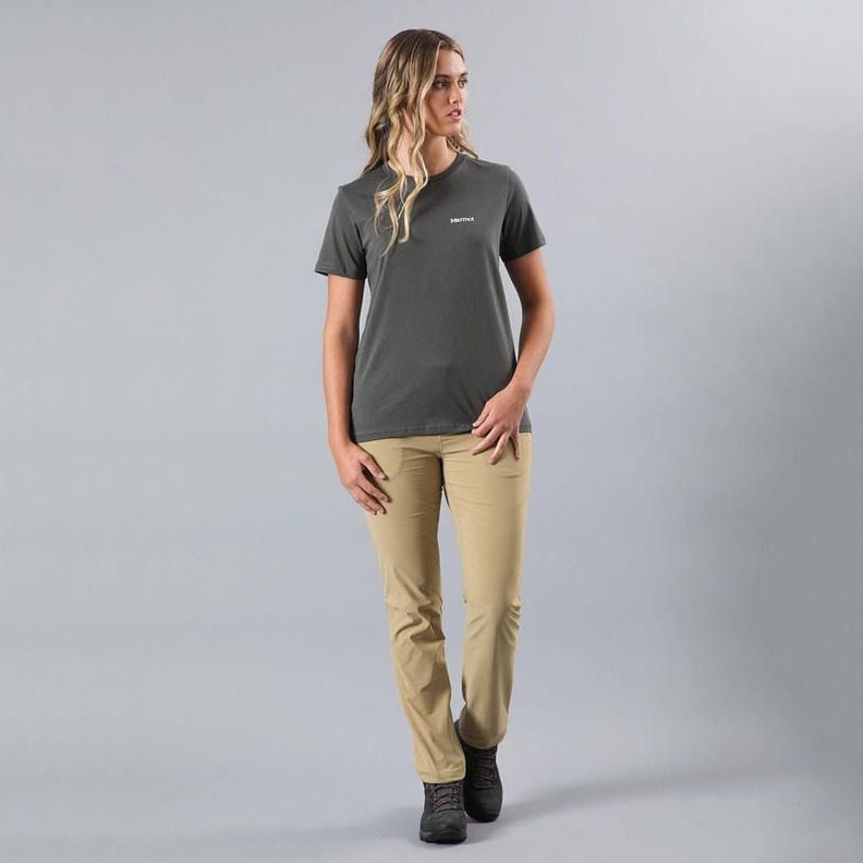 Polera Marmot Mujer Chest Logo Tee Gris-3