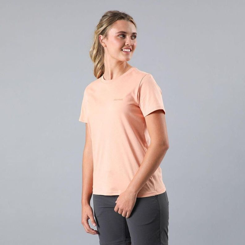 Polera Marmot Mujer Chest Logo Tee Rosa Rosado-1