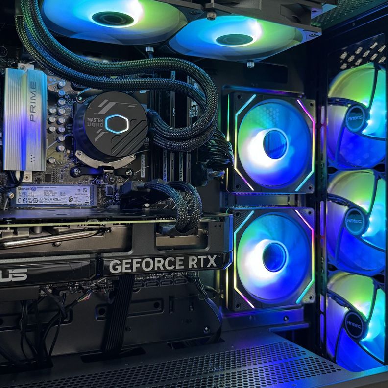 PC Gamer Amd Ryzen 5 9600X 6-Core + B650 WIFI+BT + 32GB DDR5 + RTX 4070 SUPER-4
