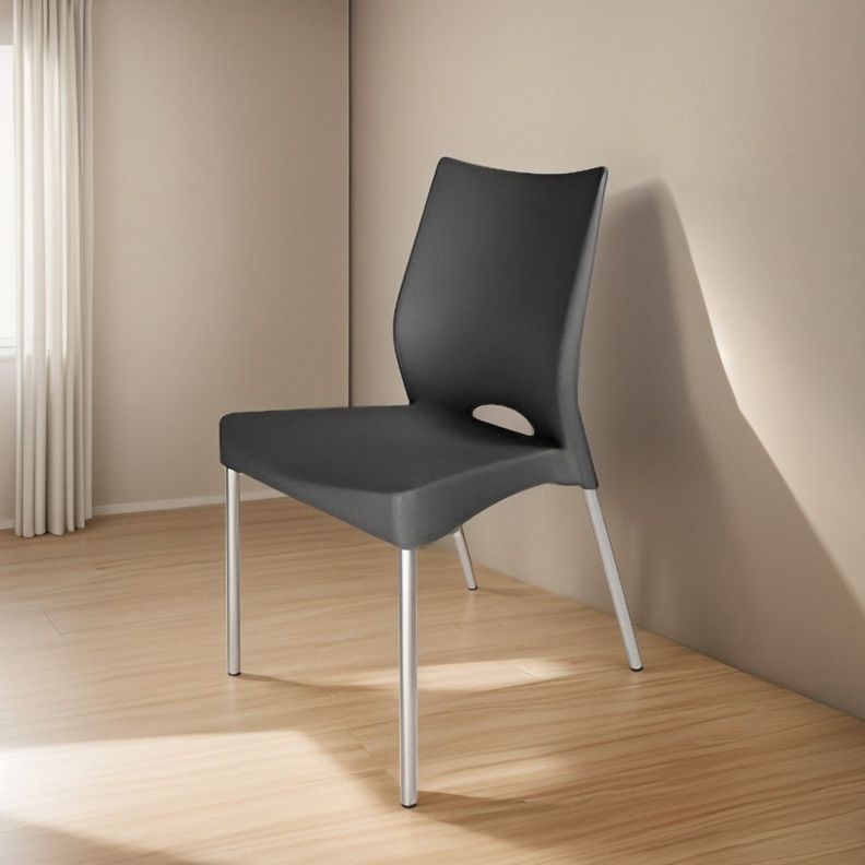 Silla Plastica Gris Con Patas Metalicas Y Filtro Uv Dvp
