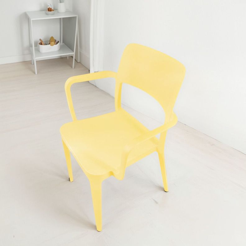 Silla Plastica Con Apoya Brazos Minimal Vainilla Dvp