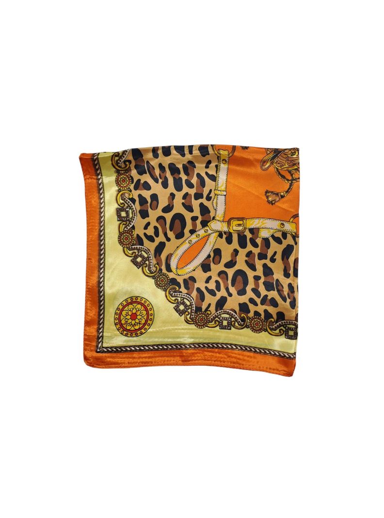Pañuelo Satinado Mujer Estampado Animal Print Naranja 60 x 60 cms-2