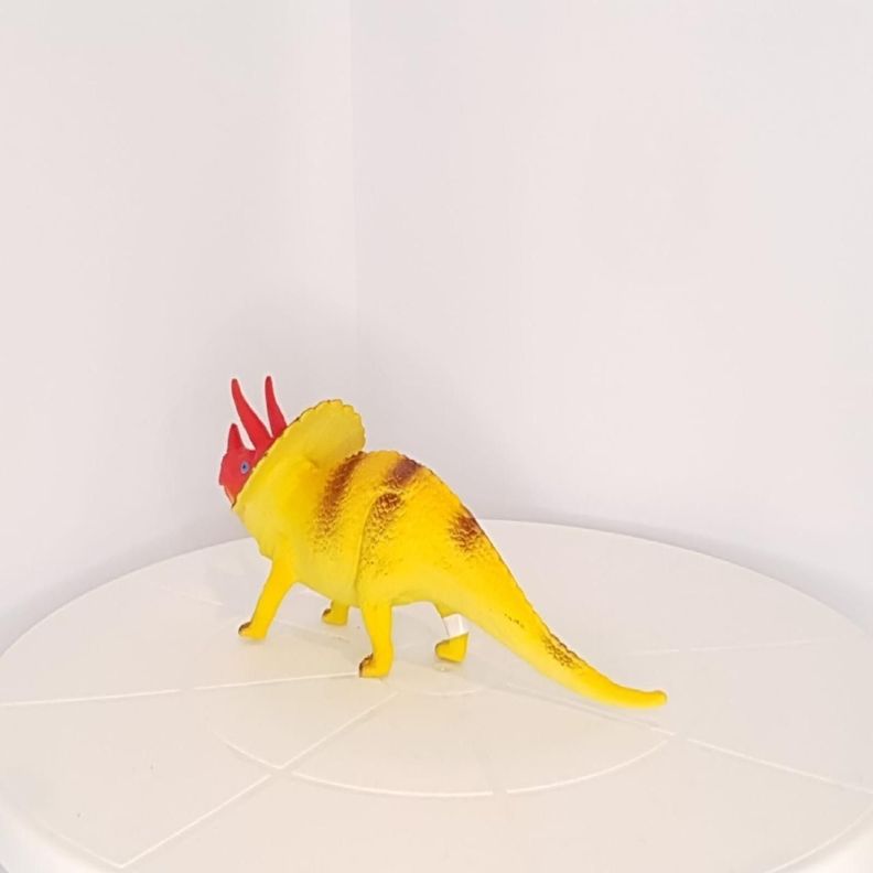 Dinosaurio Juguetes Triceratops Realista Mediano Original-2
