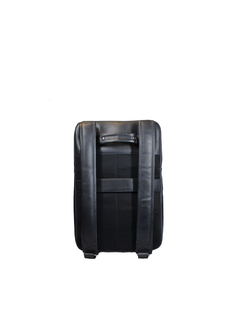 Mochila  negro  Craftmen 100% cuero genuino  16"-2