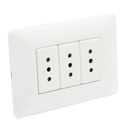 Enchufe Philco para muro triple 250V 10A blanco-1