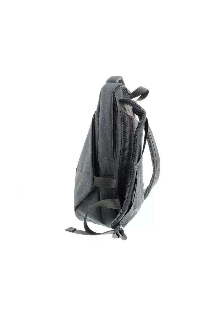 Mochila Antirrobo Xtech Color Gris Para Notebook XTB-506GY-1