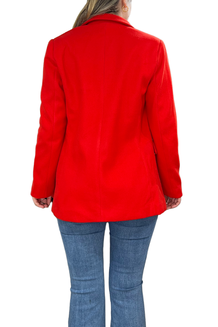 Abrigo estilo blazer de invierno con botones paño rojo-1