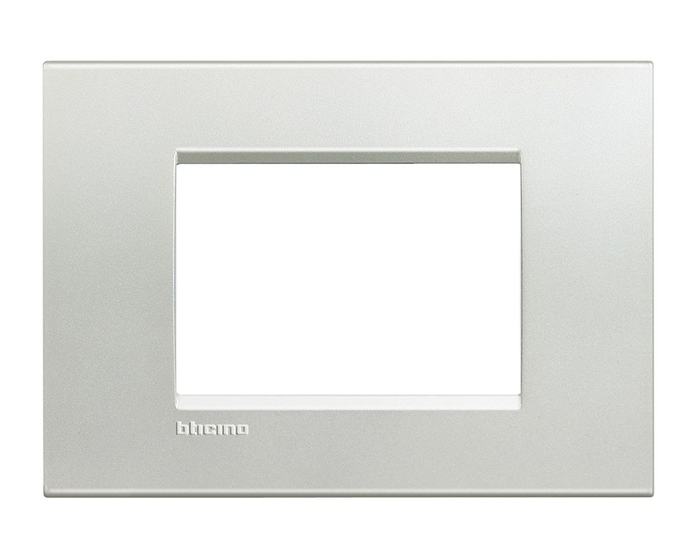 Placa rectangular 3 módulos plata Bticino-0