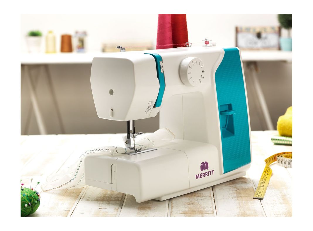 Máquina de coser ME 9100 Merritt-4