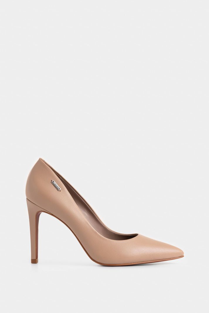 Vélez Tacones Cerrados De Cuero Liso Natural-0