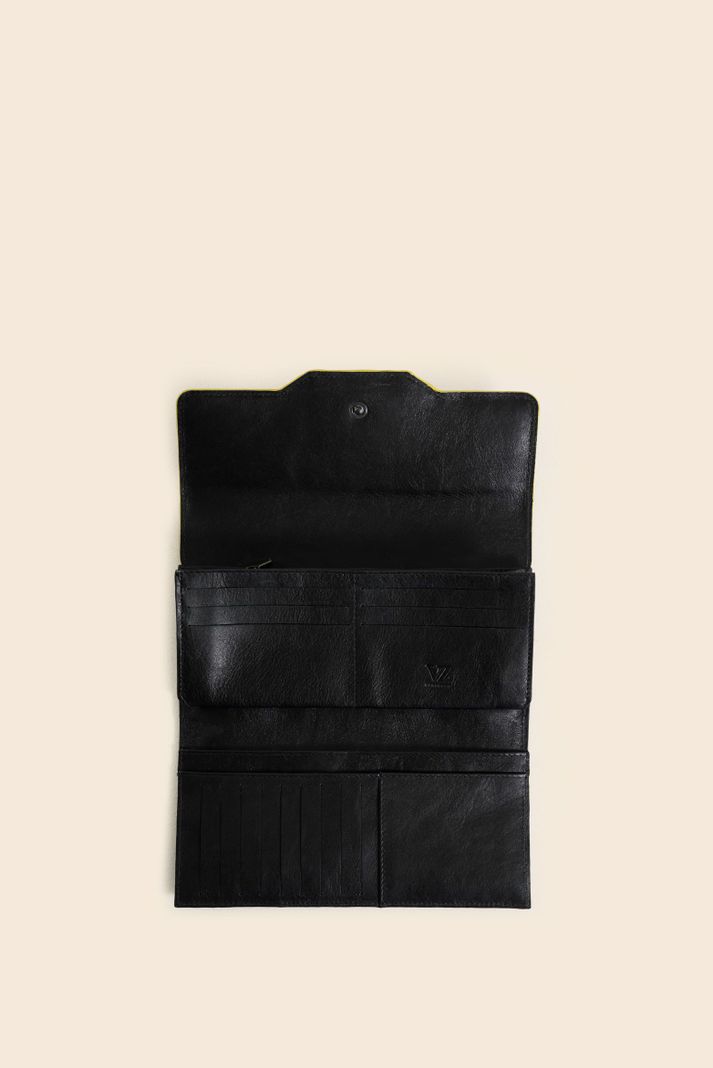 Vélez Billetera Porta Chequera Cuero Mujer Monogram Negro-1