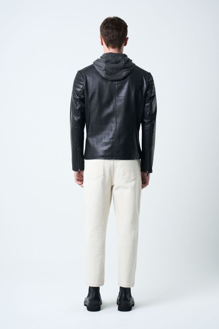 Vélez Casaca Cuero Liso Para Hombre Semi Ajustada Negro-2