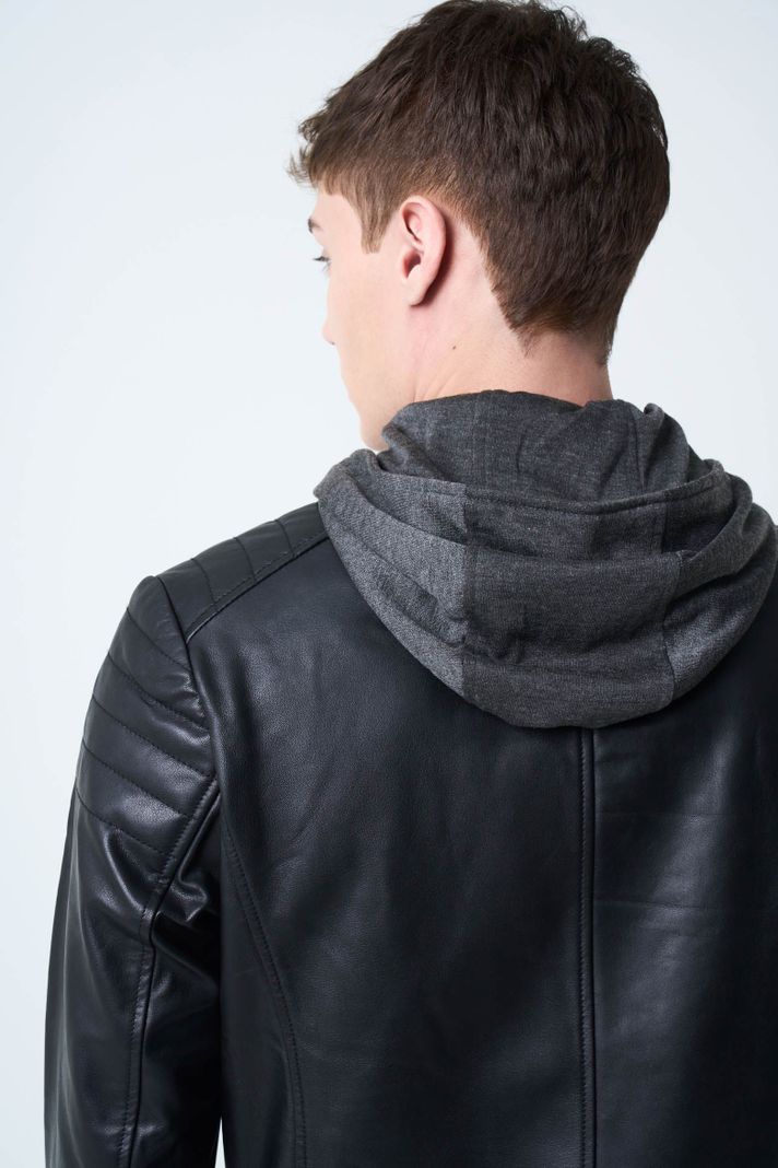 Vélez Casaca Cuero Liso Para Hombre Semi Ajustada Negro-5