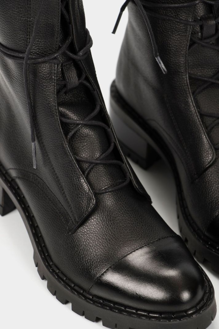 Vélez Botines Militar Paramo De Cuero Mujer Cordones Negro-3