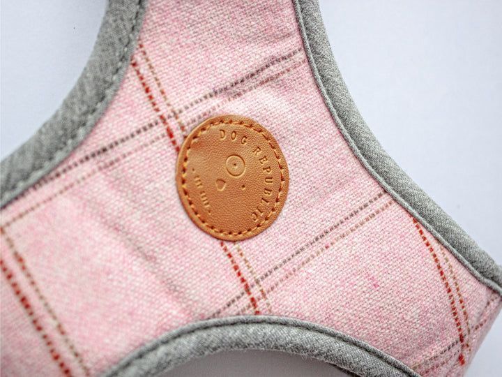 Arnés Pink talla M-1