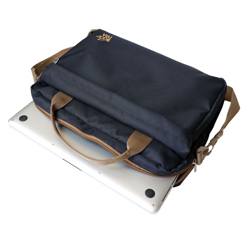 BOLSO NOTEBOOK 14" NEGRO SUSTENTABLE BOTELA-4