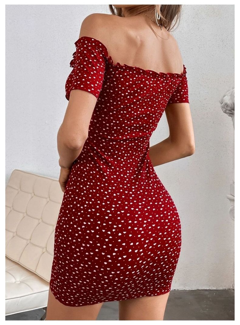 Vestido Burdeo De Estampado Corazones Ajustado Hombros Descubiertos-5