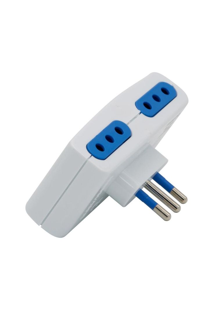 Enchufe Cuádruple 2P + T 10A 250V-2