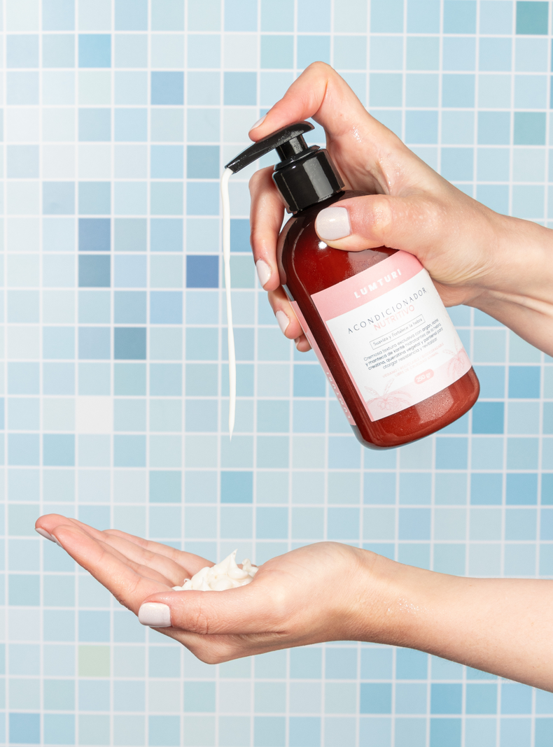 E-Vitamine Conditioner Para Puntas Secas Formato Hidratante 250ml-2