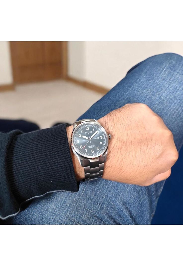 Reloj Citizen Hombre BM7570-80X Super Titanio-6