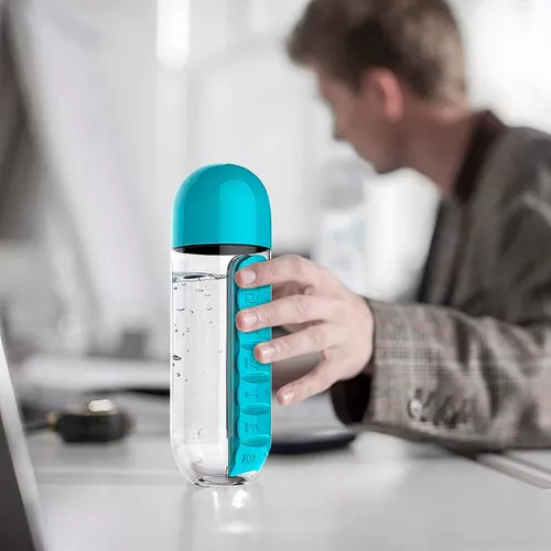 Botella Con Pastillero Integrado: Hidratación Y Salud Juntas Color Azul-1