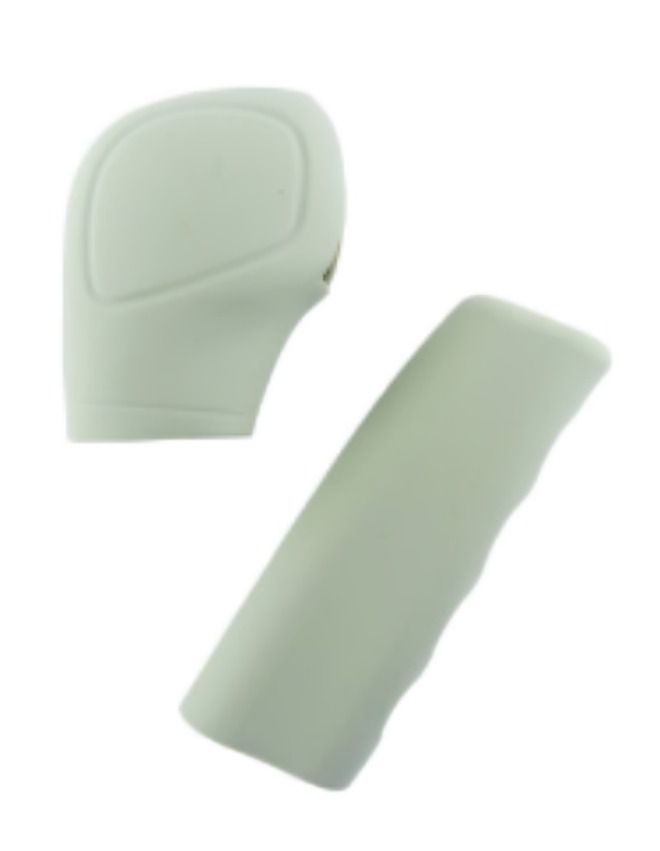 CUBRE VOLANTE SILICONA PARA AUTO SET X 3 PCS BEIGE-0