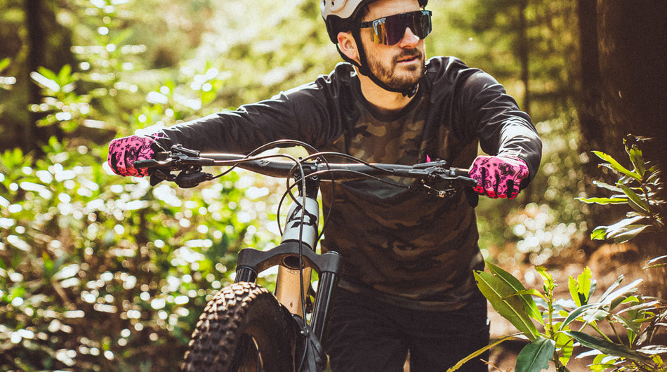 GUANTES LIGEROS RIDE GLOVES MUC-OFF  - PINK-3