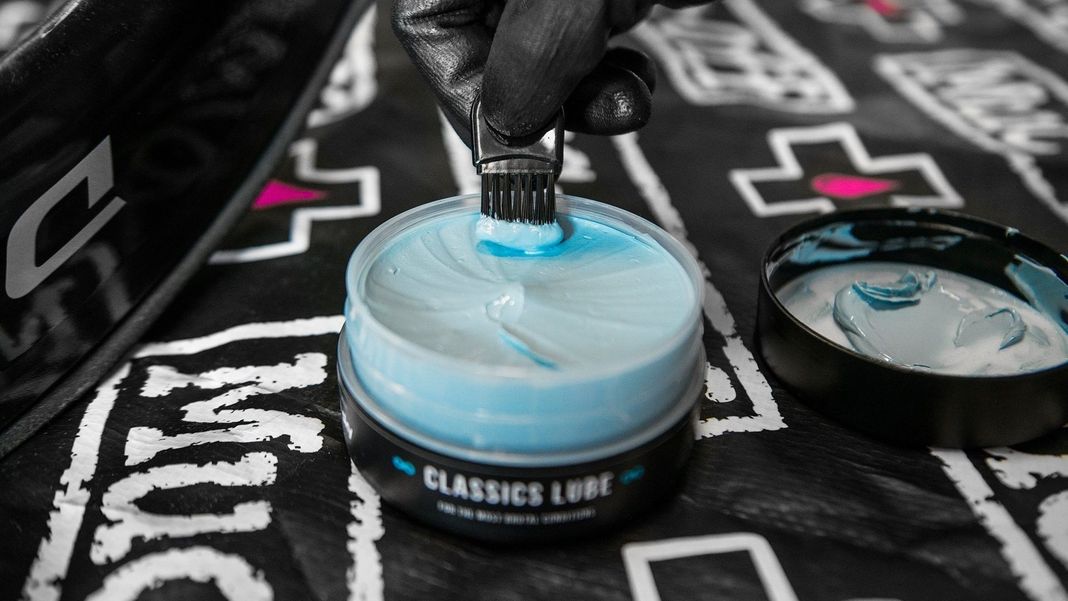 Lubricante de cadena hydrodinamic classic Muc-Off 150ml-1