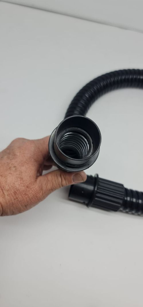 ASPIRADOR DE CENIZAS NORWOOD CON MOTOR 1000 W, Y MANGUERA RECUBIERTA EN METAL -4