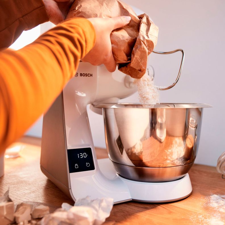 Robot de cocina con Báscula Bosch MUM5XW10 1000W 7vel-2