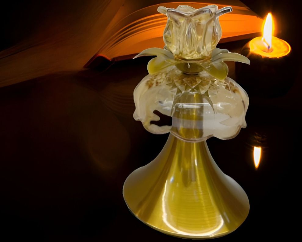 Candelabro Dorado Cristal Vintage Portavelas Mesa 23cm Jhn-4