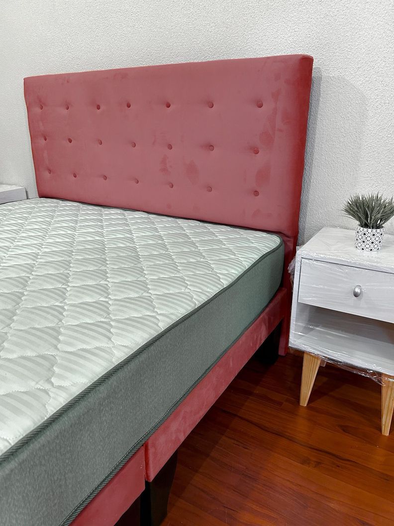 Cama 2 Plazas Abotonada 150X190cm + Respaldo Rosa + Colchon Flobal-2