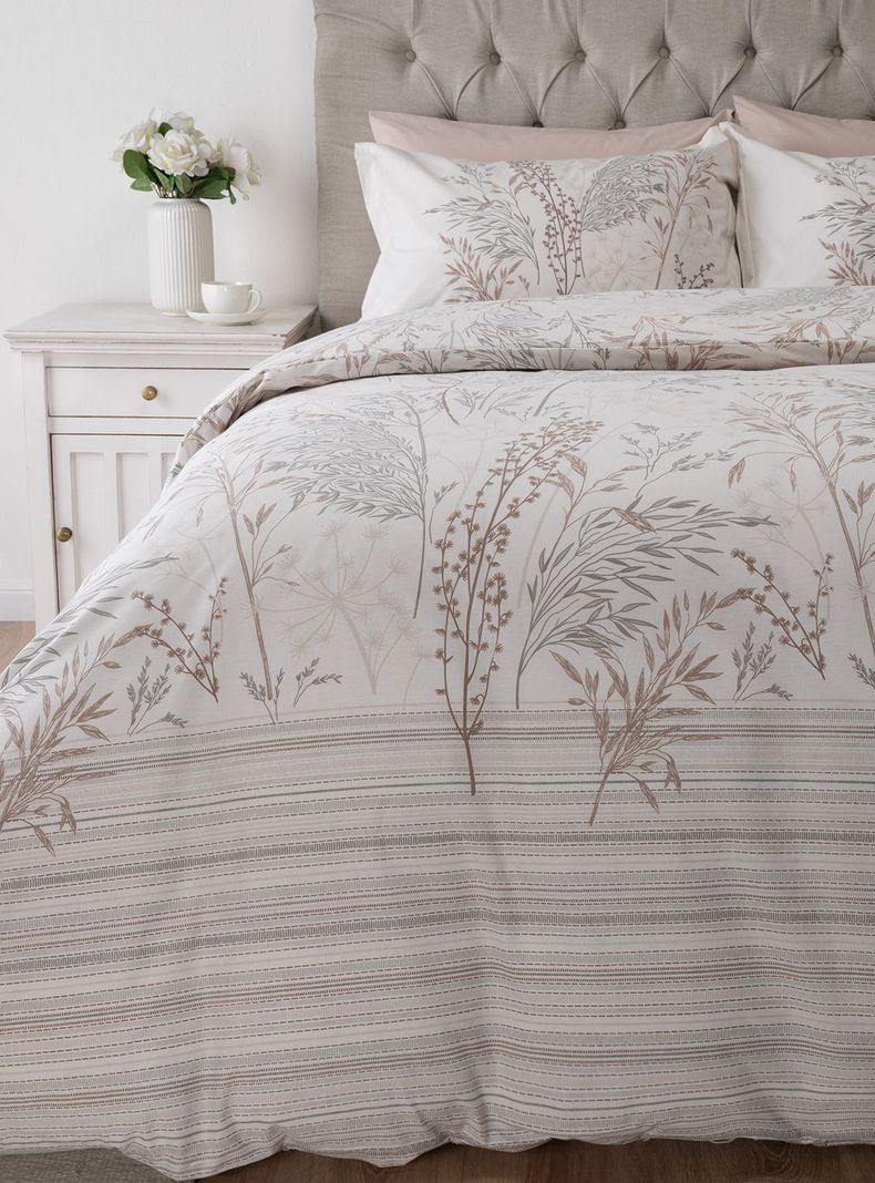 Set Funda De Plumon + Sabana Bajera Betina Super King Beige