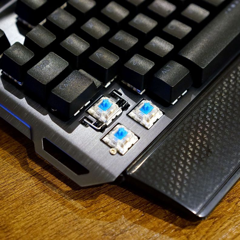 Teclado Gamer Mecánico Retroiluminado K100 Yindiao-5