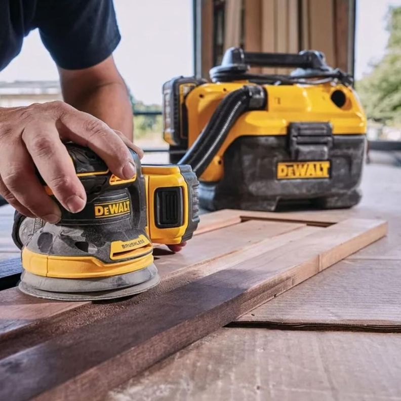 Lijadora Orbital Inalmabrica Dewalt DCW210B-5