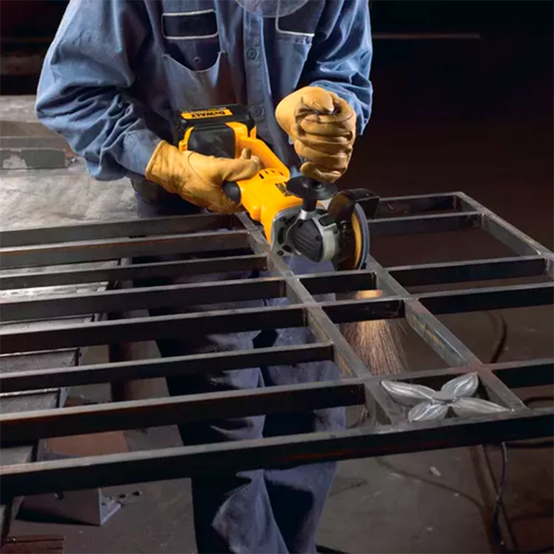 Kit Promo Esmeril Dewalt DCG412B + Huincha + Escuadra y Disco-4