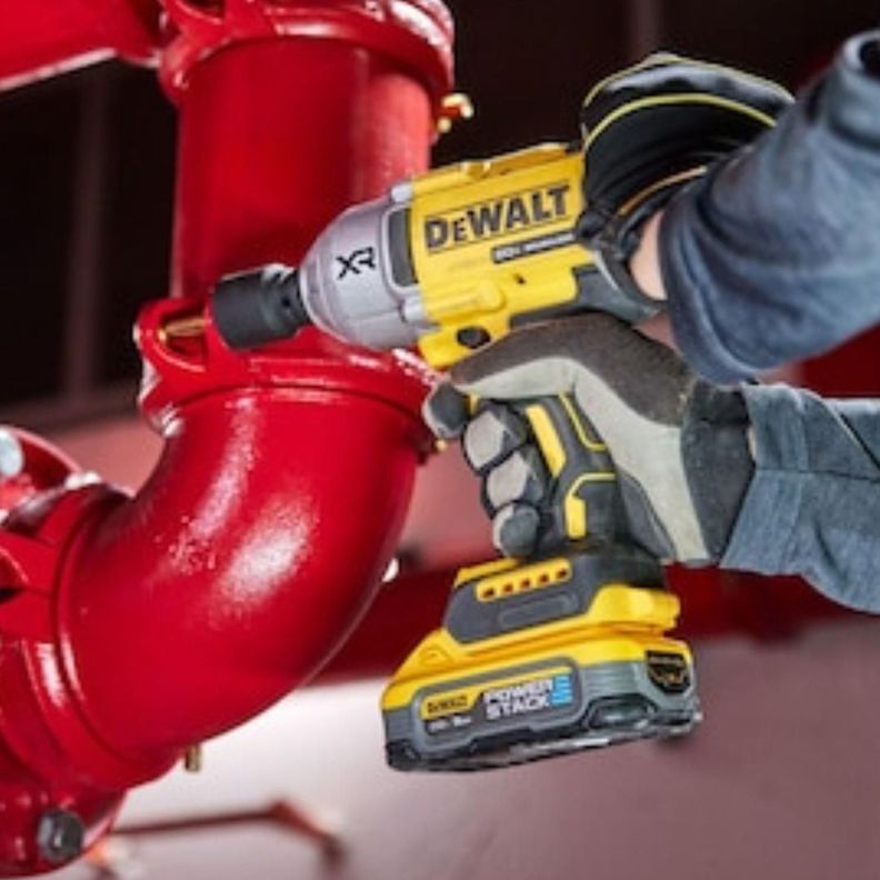 Batería Compacta 5ah 20v Max* Powerstack Dewalt Dcbp520-b3-3