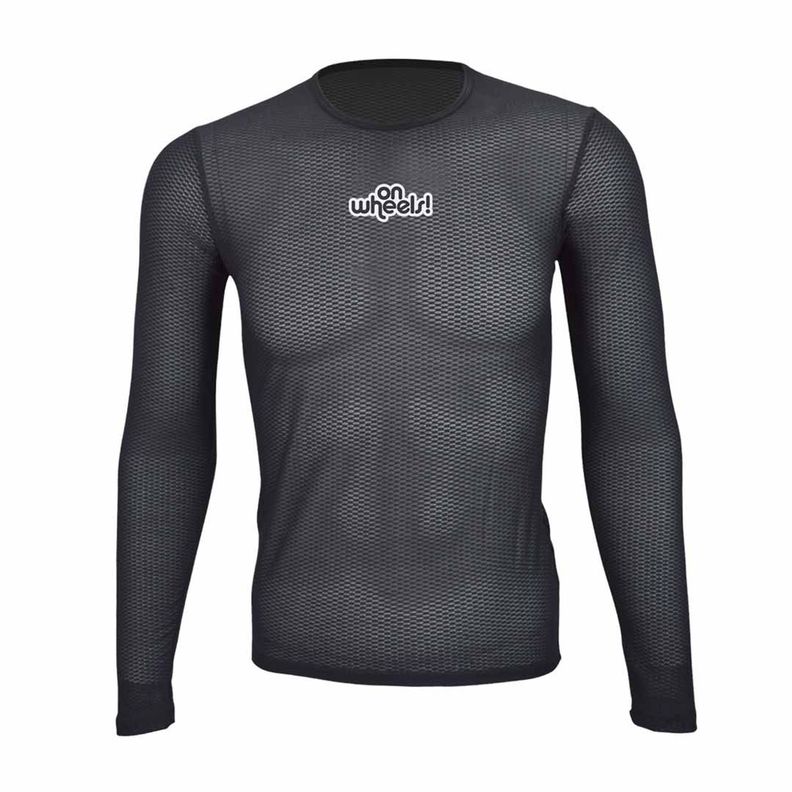 Polera Primera Capa On Wheels Negra-0